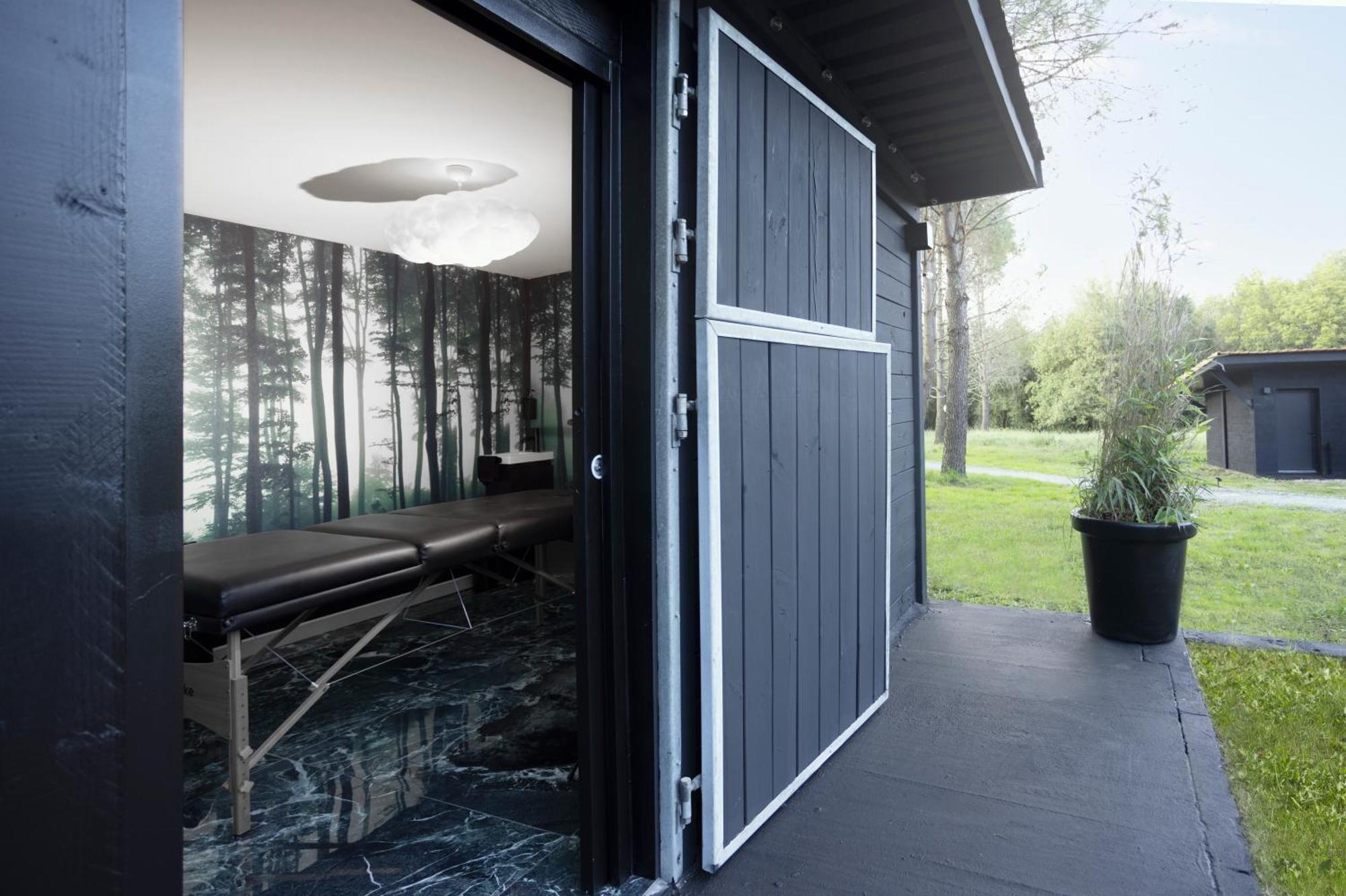 L Ost In Sensations -Hebergements Insolites Et Suites De Luxe Spa Sauna Piscine Foret Marcenais Bagian luar foto