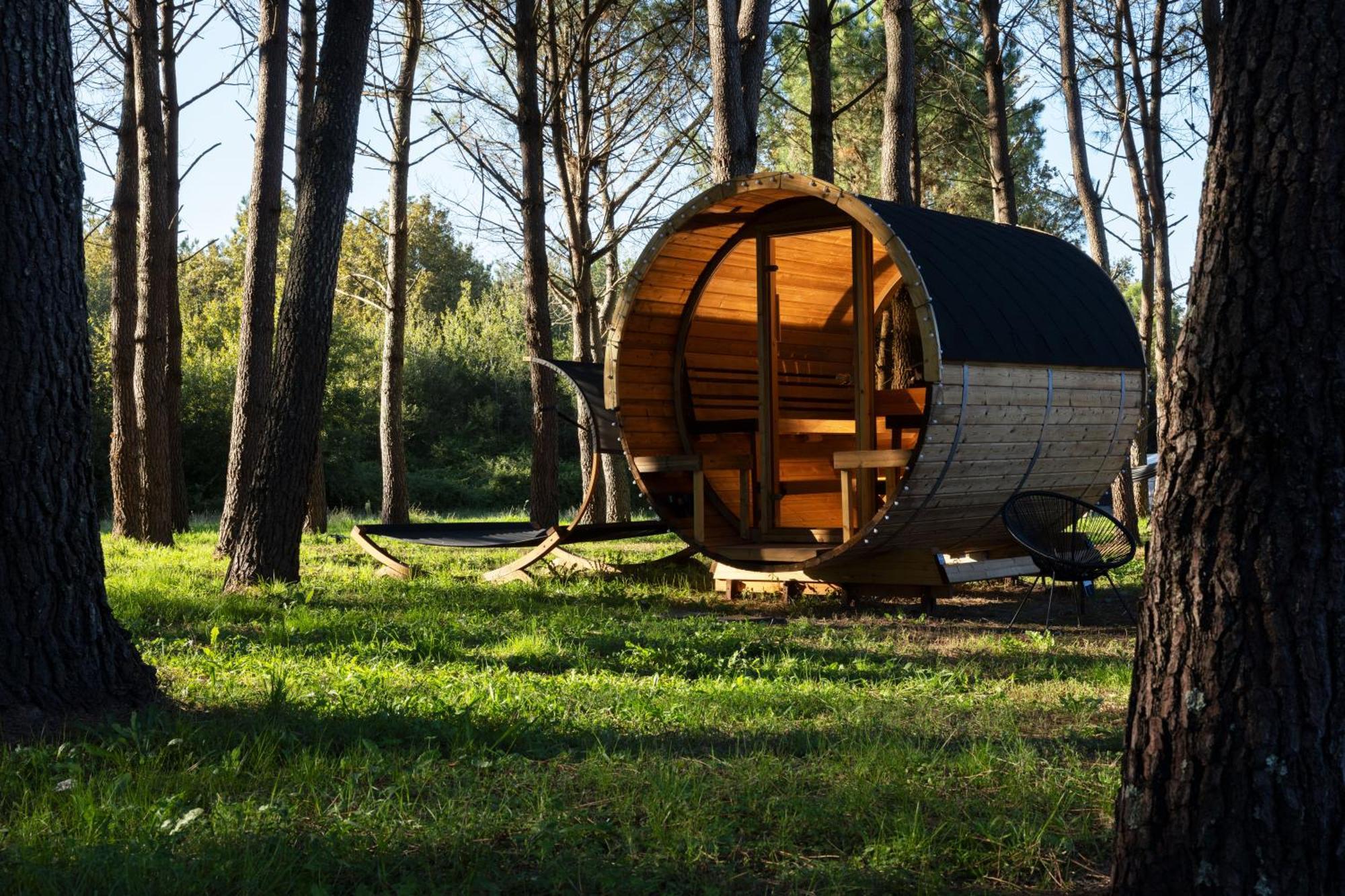 L Ost In Sensations -Hebergements Insolites Et Suites De Luxe Spa Sauna Piscine Foret Marcenais Bagian luar foto